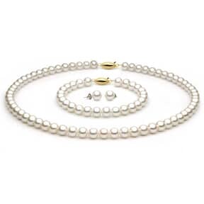 Complete set of AAA Quality 6.5-7.0 mm White Freshwater Pearls