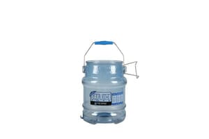 Saf-T-Ice Shorty Ice Tote - 5 Gallons Saf-T-Ice Shorty Ice Tote - 5 Gallons