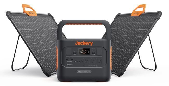 Jackery Solar Generator 1000 Pro with 2x SolarSaga 80W Solar Panels