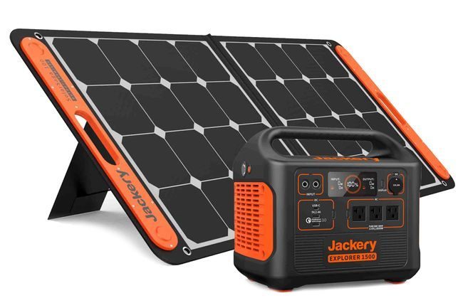 Jackery 1500 Solar Generator Kit - Featuring the SolarSaga 100 Watt Panel