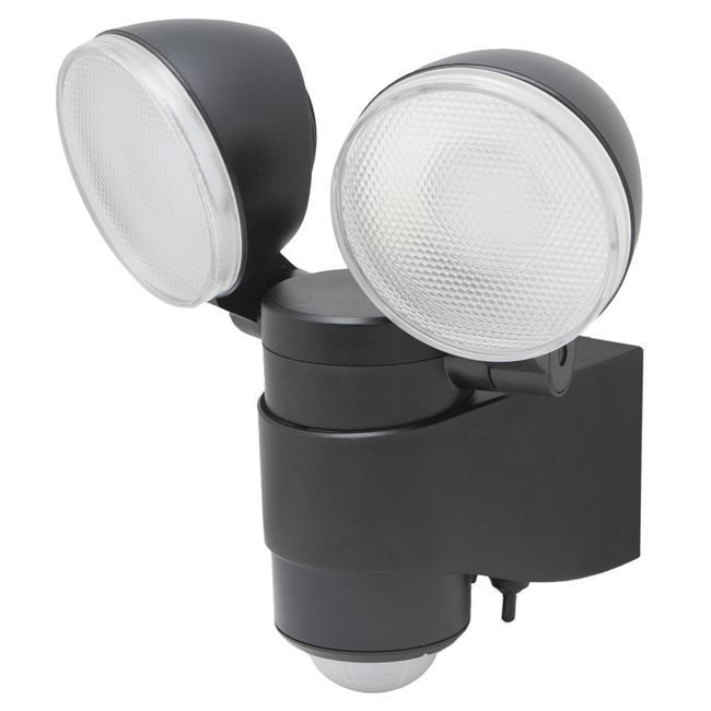 Battery-Powered Dual Head Motion Activated Spotlight