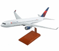 Delta 767-300 Model