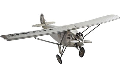 Large Spirit of St. Louis Model