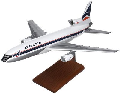 Delta Airlines L-1011 Tristar Model Airplane