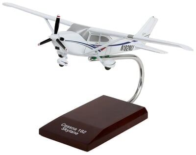 Cessna 182 Model Airplane