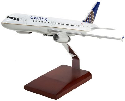 United Airbus A320 Model