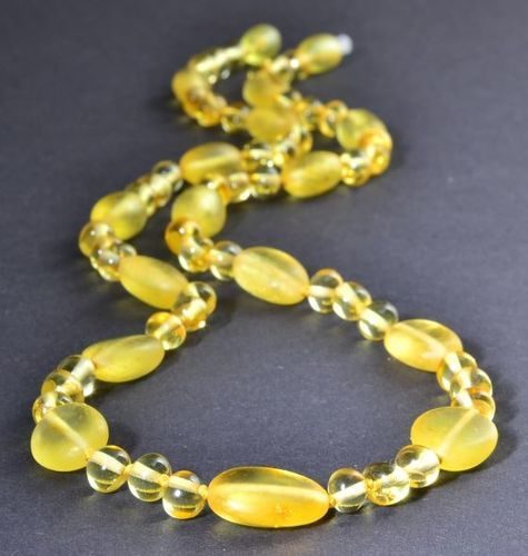 Amber Healing Necklace Made of Polished and Raw Amber