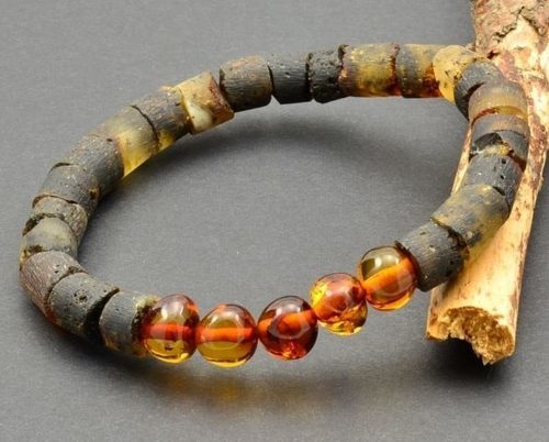 Men's Healing Bracelet Made of Baltic Amber