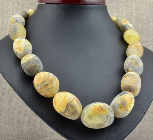 Amber Necklace Made of Precious Healing Baltic Amber