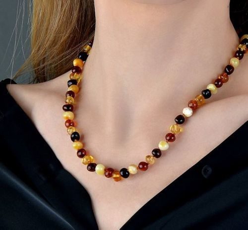 Amber Healing Necklace Made of Polished Baroque Amber Beads