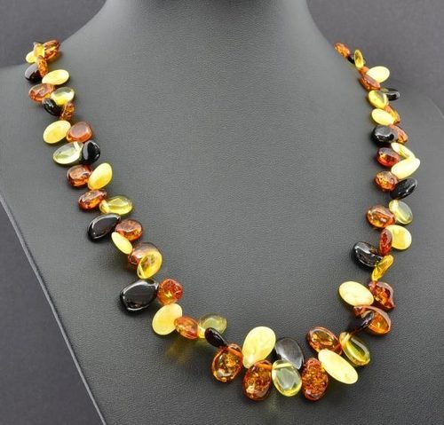 Leaf Amber Necklace Made of Precious Healing Baltic Amber