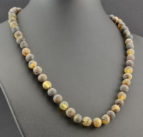 Men's Beaded Necklace Made of Raw Baltic Amber