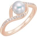 14 Karat Rose Gold Freshwater Pearl & 0.12 Carat Diamond Ring