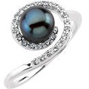 Chic Platinum Akoya Black Pearl & 0.25 Carat Diamond Ring