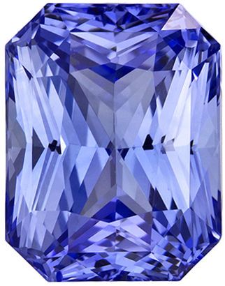 4.36 carats Blue Sapphire Loose Gemstone in Radiant Cut, Cornflower Blue, 9.5 x 7.4 mm