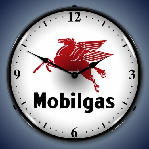 Mobilgas Wall Clock, LED Lighted: Gas / Oil Theme
