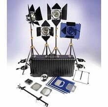 Lowel Close Quarters DP Light Kit D2-97Z